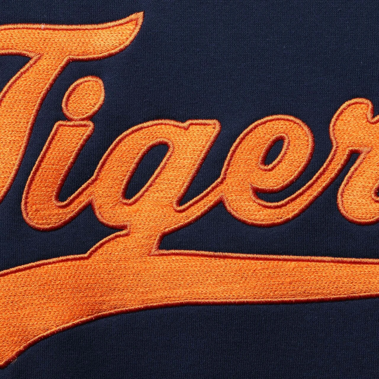 Women's Detroit Tigers Starter Navy/Orange Playmaker Raglan Pullover Sweatshirt 6 Women's Detroit Tigers Starter Navy/Orange Playmaker Raglan Pullover Sweatshirt - Image 4