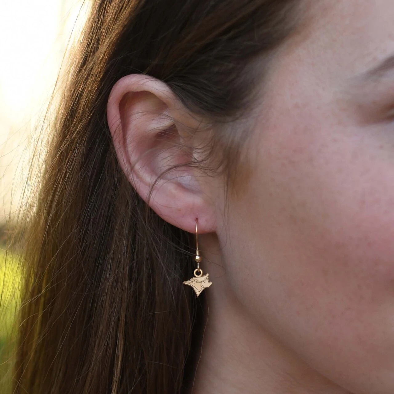 LogoArt Women's Toronto Blue Jays Gold-Plated Sterling Silver Extra-Small Dangle Earrings 4 LogoArt Women's Toronto Blue Jays Gold-Plated Sterling Silver Extra-Small Dangle Earrings - Image 2